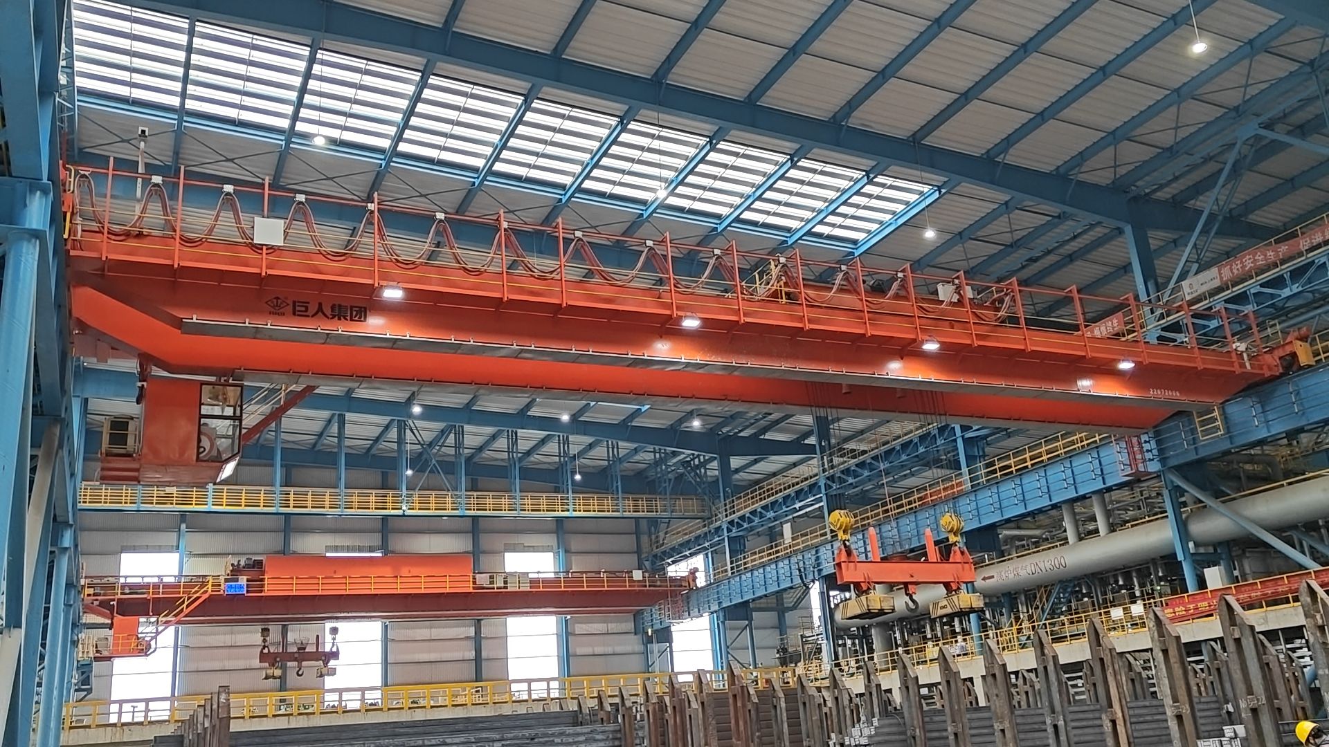 QCL型電磁掛梁橋式起重機(jī)