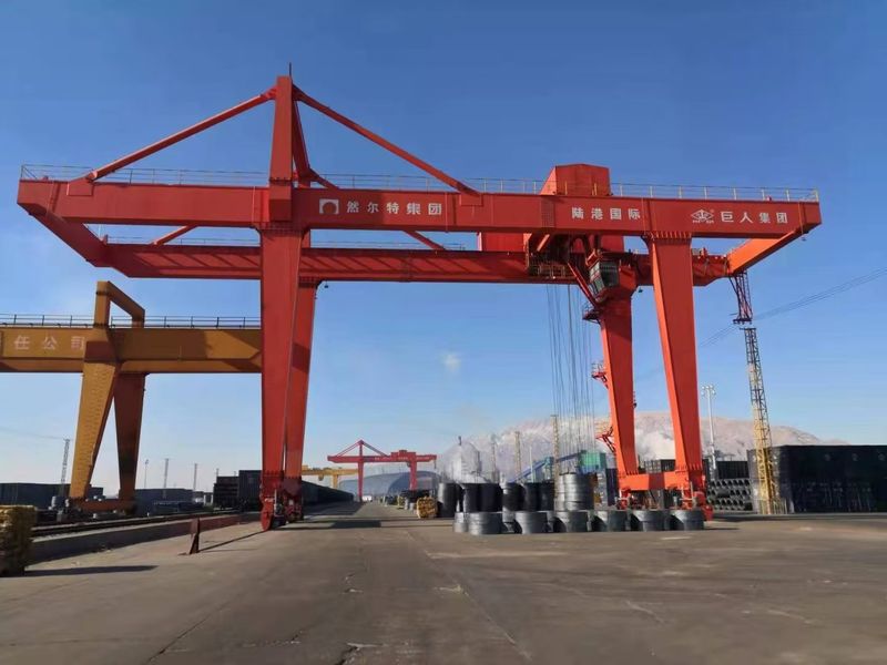 軌道式集裝箱門式起重機