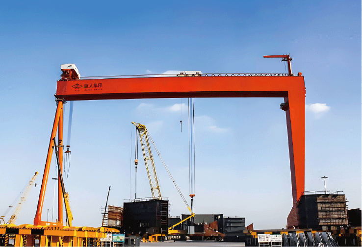 造船門式起重機(jī)